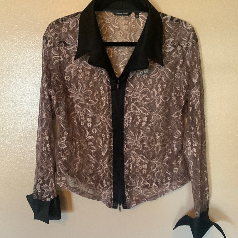 Samuel Dong lace zip up top/jacket L